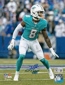 JEVON HOLLAND MIAMI DOLPHINS BECKETT AUTHENTICATED ACTION SIGNED 8X10 - Picture 1 of 1