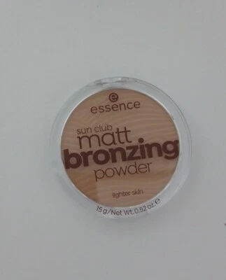 Essence sun club Matt bronzing powder Lighter skin 01 Natural ( Gewellt) - Bild 1 von 2