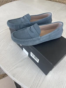NIB Banana Republic Women's sz 6 Suede Driver Moccasi Denim Blue $118 - Picture 1 of 6
