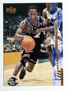 2000-01 Upper Deck #31 Brevin Knight - Picture 1 of 2