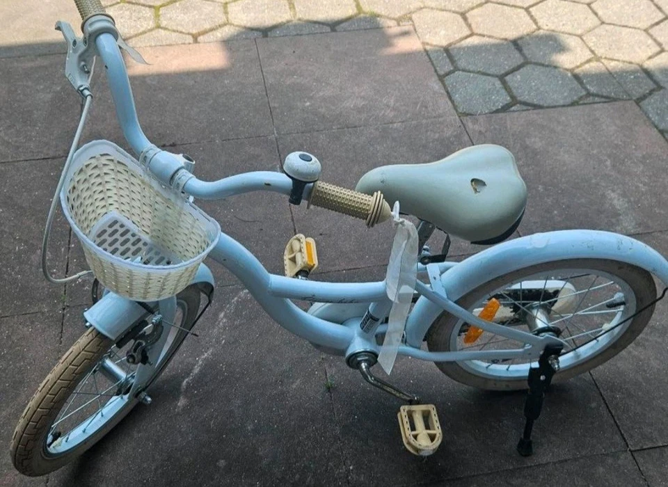 Mädchen Fahrrad Weiß Flowerbike Gebraucht mit Mängeln - Bild 1 von 4