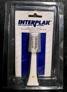 Bausch & Lomb Interplak Replacement Brush Head Color-Coded Yellow - Picture 1 of 2