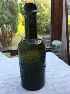 Blyth & Tyne Brewery Blyth Northumberland 1/2 pint beer bottle c1860-1880 - Picture 1 of 7