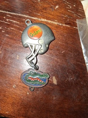 Dije y parche Florida Gators Foto 1 de 4