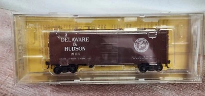 Delaware & Hudson RR 40' PS-1 Boxcar 8' Youngstown SD 19114 Kadee 4004 HO RTR - Image 1 of 2