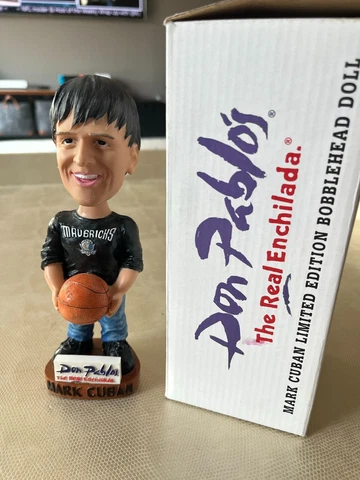 Mark Cuban Don Pablo's RARE Dallas Mavericks SGA Bobblehead 2002 Promo with box Cover