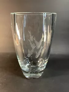 Art Glass Thick Vase With Etched Fish 7.25” Tall - Scratches - Picture 1 of 15
