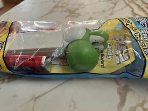 New Yoshi Pez Dispenser With Candy Pez Collectors - Picture 1 of 4