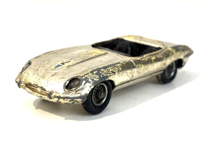 Corgi Toys 312 1964 tipo E Jaguar dorado 1,43 diecast clásico A7 Foto 1 de 4