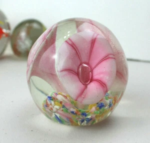 Millefiori Art Glass Paperweight 3 Pink Flower & Bubbles AA - Picture 1 of 6