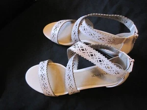 New Diana Ferrari Jina Blush Leather Sandals Womens Shoes Casual Size 7B - Picture 1 of 5