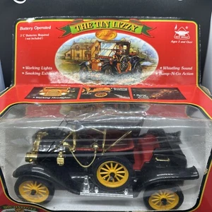 Nuevo Bright 1914 Modelo T "The Tin Lizzy" # 438 Funciona con pilas en caja original - Imagen 1 de 16