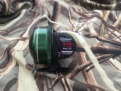 Vintage Johnson 710B:Super Clean,Check pictures and description  - Image 1 of 4