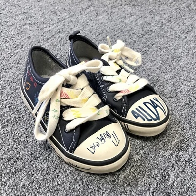 Zapatillas de graffiti Zara para bebés pequeños azul marino talla 5C Foto 1 de 4