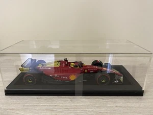 charles leclerc, 1/18 Looksmart 2022 Italian Grand Prix - Picture 1 of 6