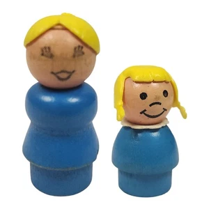 Wood Woman & Girl from 1970s Fisher Price Little People 183 Play Family Fun Jet - Picture 1 of 11