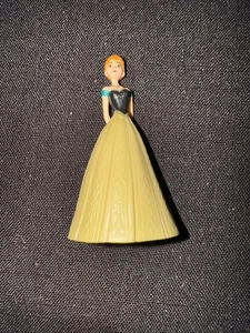 Frozen 3" Anna Figure, Disney, Cake Topper - Picture 1 of 2