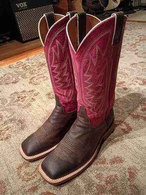 BOTAS VAQUERAS JUSTIN BENT RAIL CUERO MARRÓN Y ROJO PUNTA CUADRADA #BR426 PARA HOMBRE 7.5EE Foto 1 de 4