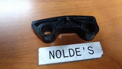  Rail Guide 7524 / 3M4Z6M256AA  SK2676 DS52 B3 - Image 1 of 4