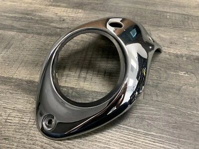 Yamaha 1996-2001 XVZ1300 Royal Star OEM Fuel Gas Tank Chrome Speedometer Cover - Изображение 1 из 4