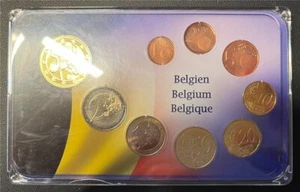 KMS - Belgien- Euro-Premiumsatz mit Goldmünze von 2010 (eingeschweißt und org.ve - Bild 1 von 2