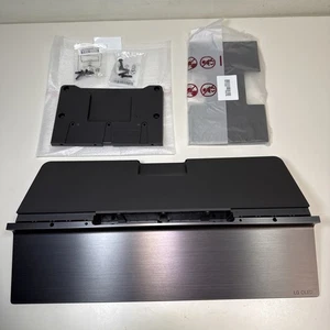 LG OLED serie 55" supporto base anteriore MEZ64114724 con viti (MAM66000407 AL KR #1) - Foto 1 di 6