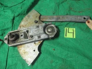 Right Window Regulator 2 Door 71 C Body Fury Fastback Chrysler NOS MOPAR 3548629 - Foto 1 di 9