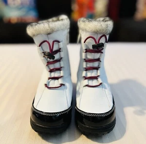 Totes Little Girls Water-Resistant Quilted Faux Fur Snow Boots - Size 13M Youth - Picture 1 of 9
