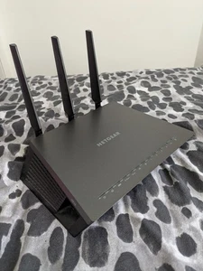 Netgear Nighthawk D7000 AC1900 WiFi VDSL/ADSL Modem Router - Zdjęcie 1 z 2