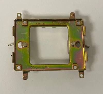 LEGRAND Mosaic 74812 - Support à griffe NEUVE - ancien MOSAIC 45 - 748 12 - Photo 1/2