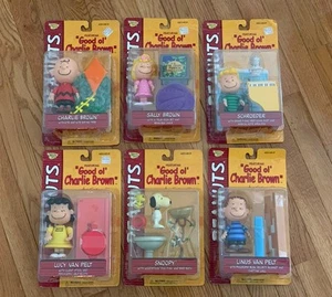 Good Ol Charlie Brown Lot of 6 Figures Charlie Brown Snoopy Lucy Linus Sally - Picture 1 of 13