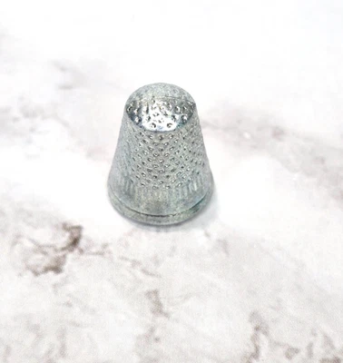 Monopoly Thimble 令牌银色游戏片替换复古 - 2017 年已停产 — 第 1/2 张图片