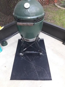 Grill and Garage Protective Mat Black Diamond Plate Anti-Stain Free Shipping NIB - Picture 1 of 4