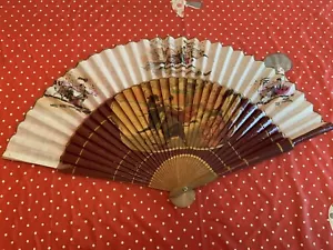 Ventaglio vintage asiatico a mano 16" legno e tessuto dipinto a mano scena corrida - Foto 1 di 8