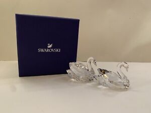 Swarovski Feathered Beauties Swan Couple Crystal Figurines New ConditionÂ 