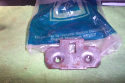 Nuevo de Lote Antiguo Cadillac 1994, Fleetwood Striker Plate #10134164 Foto 1 de 2