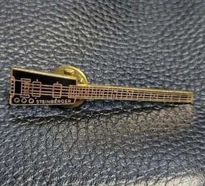 Vintage vergoldete schwarze Steinberger Gitarre Anstecknadel Musik Schmuck Sammlerstück - Bild 1 von 5