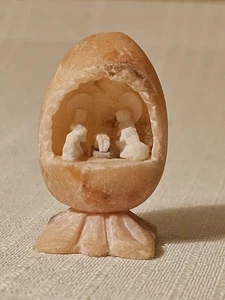 Vintage Carved Alabaster Stone Egg MINIATURE RASUWILLKA Peru Christmas NATIVITY  - Picture 1 of 4