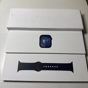 Apple Watch Gen 9 Series 9 41mm Mitternacht Aluminium - Mitternacht Sportarmband - Bild 1 von 9