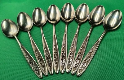 Set of 8 Ekco Eterna COUNTRY GARDEN pattern stainless teaspoons Japan 6 1/8" - Image 1 of 4
