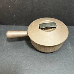 Vintage Cousances Le Creuset Cast Iron Enameled Brown 16 Sauce Pan & With Lid - Picture 1 of 10
