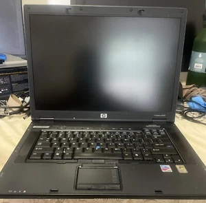 HP Compaq NC8230 Laptop  #0295 - Picture 1 of 8