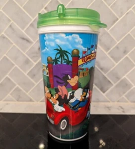 Walt Disney World Park Rapid Fill Refillable Souvenir 7" Cup w/ Lid Green  - Picture 1 of 4