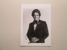 Newley, Anthony. Foto con firma autografa