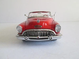 DANBURY MINT 1953 BUICK 1/24 DIE-CAST CAR BOYS GIRLS 8 UP - Picture 1 of 5