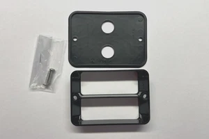 New WHELEN RFLANG2B- 01-0463808-00 DUAL TIR3 BLACK FLANGE KIT - Bild 1 von 4