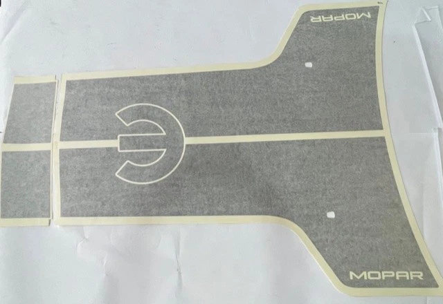 KIT CALCOMANÍAS CAPÓ CHRYSLER 82212826 NUEVO OEM Foto 1 de 1