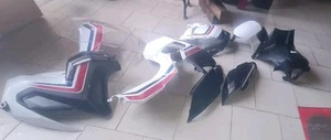 Carene Plastiche Originali Honda X Adv 750 2017 2018 2019 2020 - Imagen 1 de 2