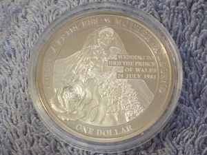 COMMEMORATIVE COIN NIUE ISLAND 2011 PRINCESS DIANA $1 - Picture 1 of 2