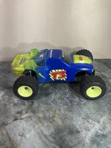 Vintage Team Associated RC10 Sport RC10 T3 Original Body & Tires Untested - Picture 1 of 14